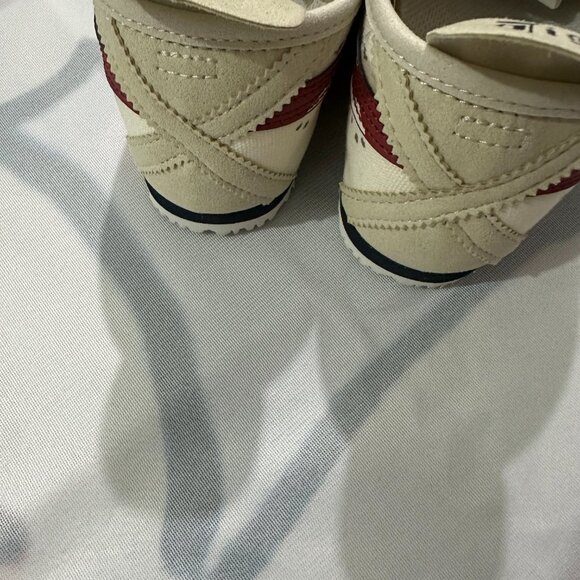 Onitsuka Tiger Mexico 66 Slip-On Low-Top Red Striped Sneakers - Picture 3 of 6